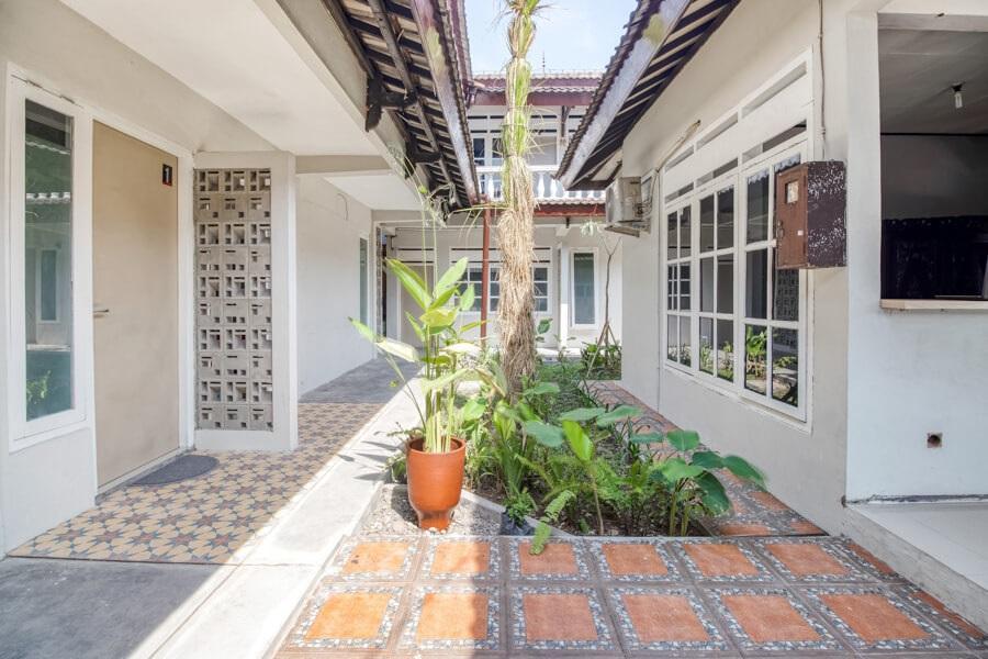 Reddoorz Near Malioboro Tugu Station Jogja Hotel Yogyakarta Eksteriør billede