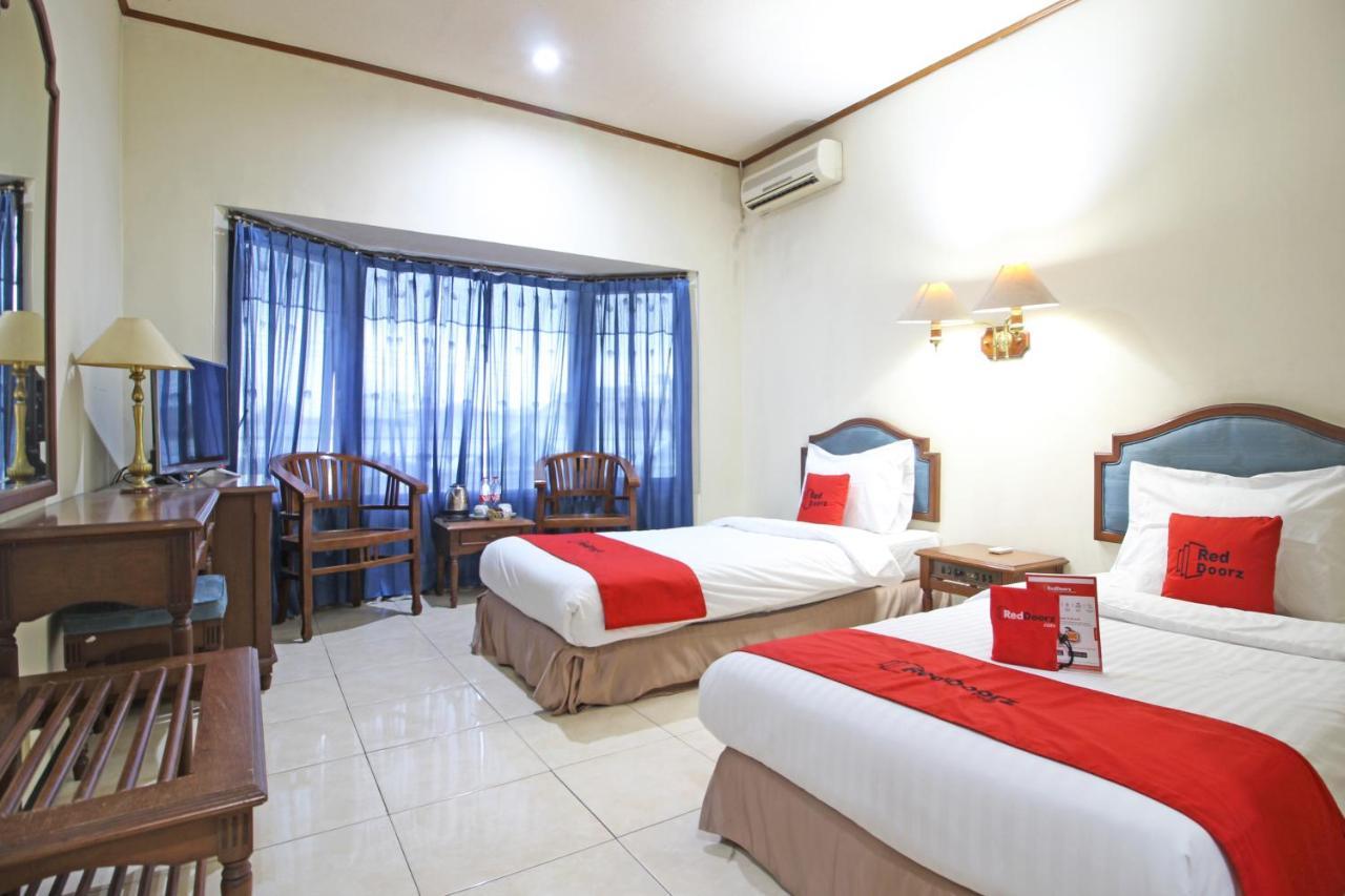 Reddoorz Near Malioboro Tugu Station Jogja Hotel Yogyakarta Eksteriør billede