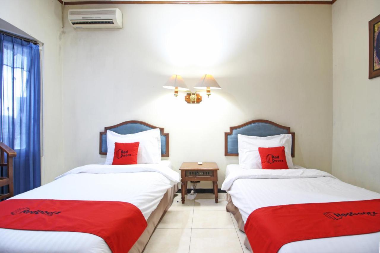 Reddoorz Near Malioboro Tugu Station Jogja Hotel Yogyakarta Eksteriør billede
