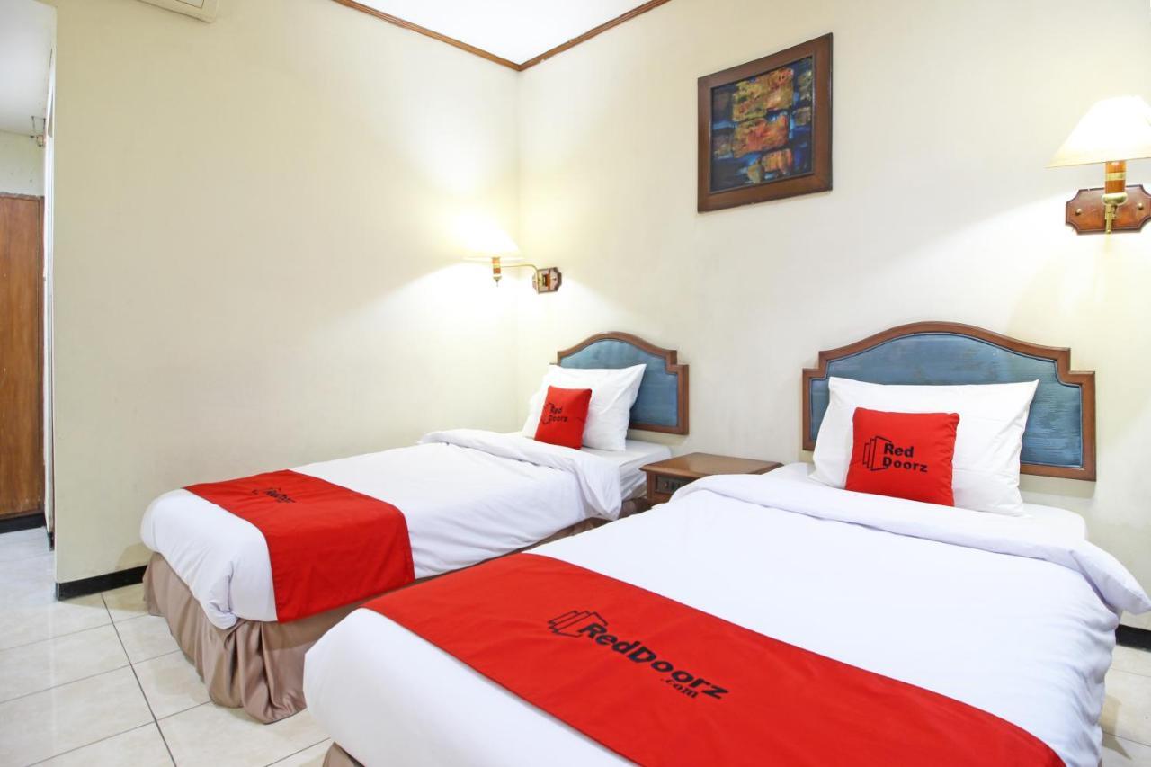 Reddoorz Near Malioboro Tugu Station Jogja Hotel Yogyakarta Eksteriør billede
