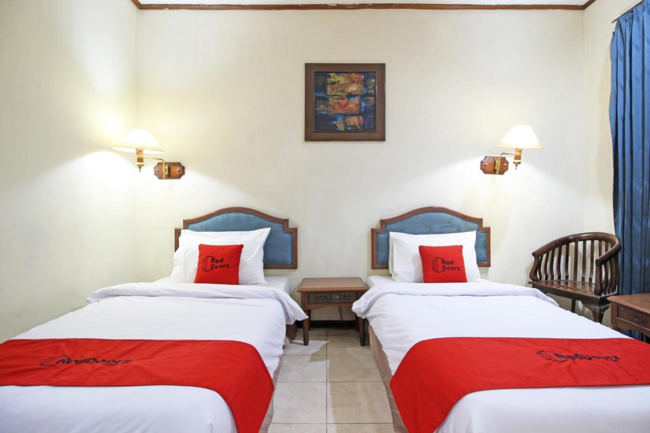 Reddoorz Near Malioboro Tugu Station Jogja Hotel Yogyakarta Eksteriør billede