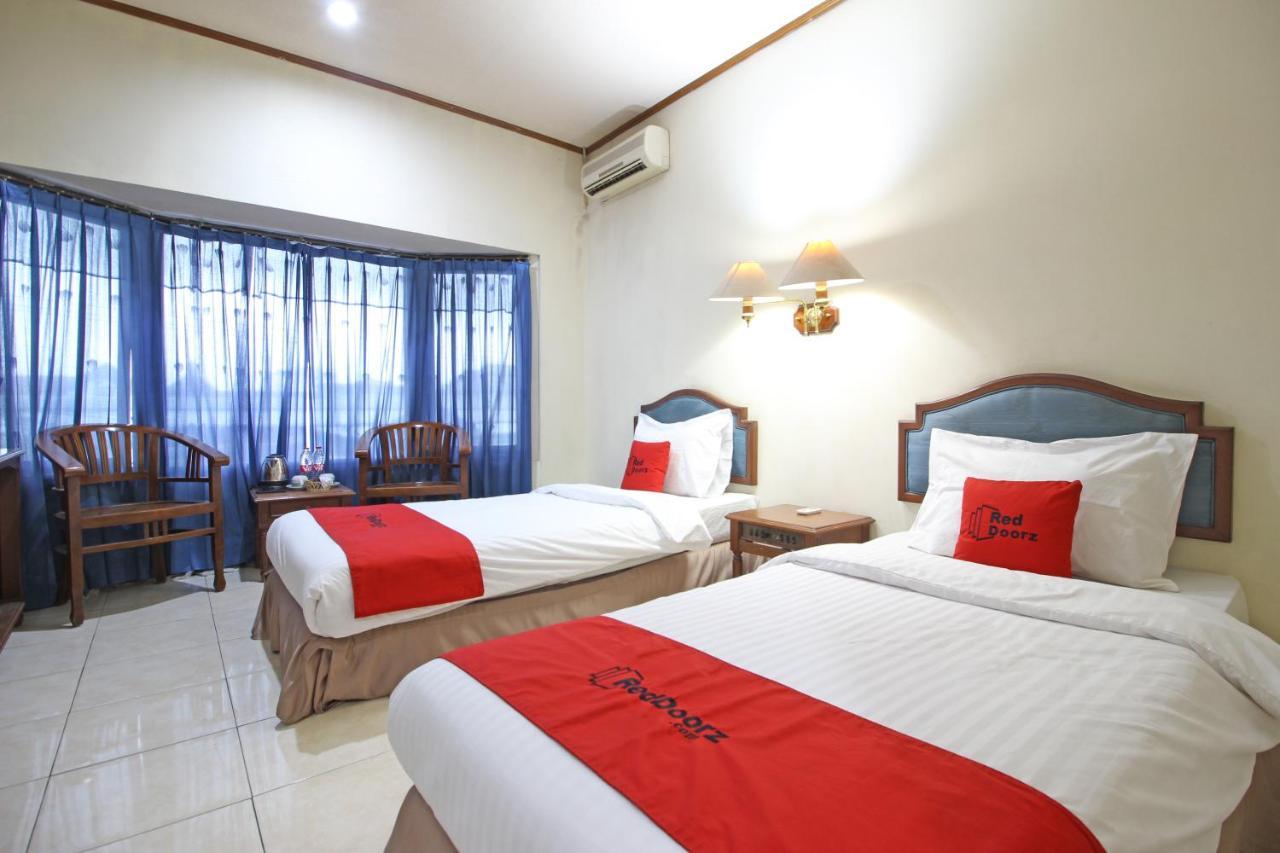 Reddoorz Near Malioboro Tugu Station Jogja Hotel Yogyakarta Eksteriør billede